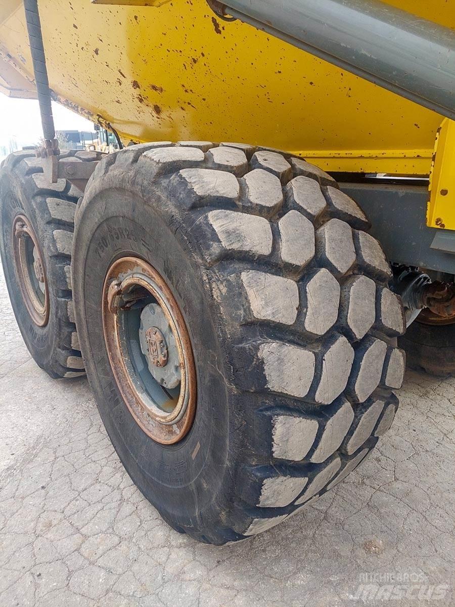 Terex TA300 Шарнирно-сочленённые самосвалы