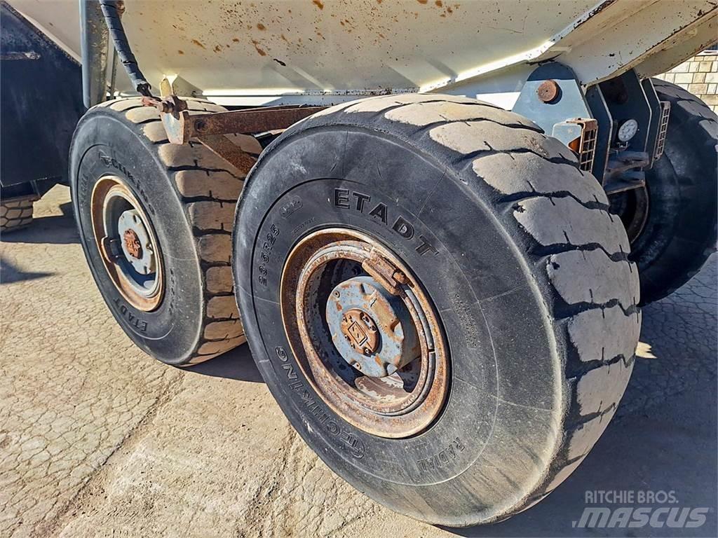 Terex TA300 Шарнирно-сочленённые самосвалы