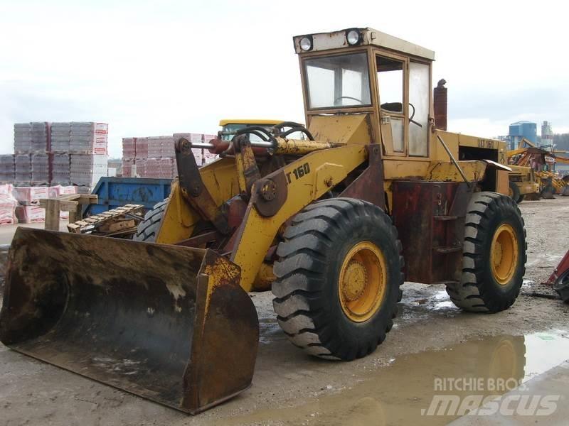  ULT 160 Фронтальные погрузчики