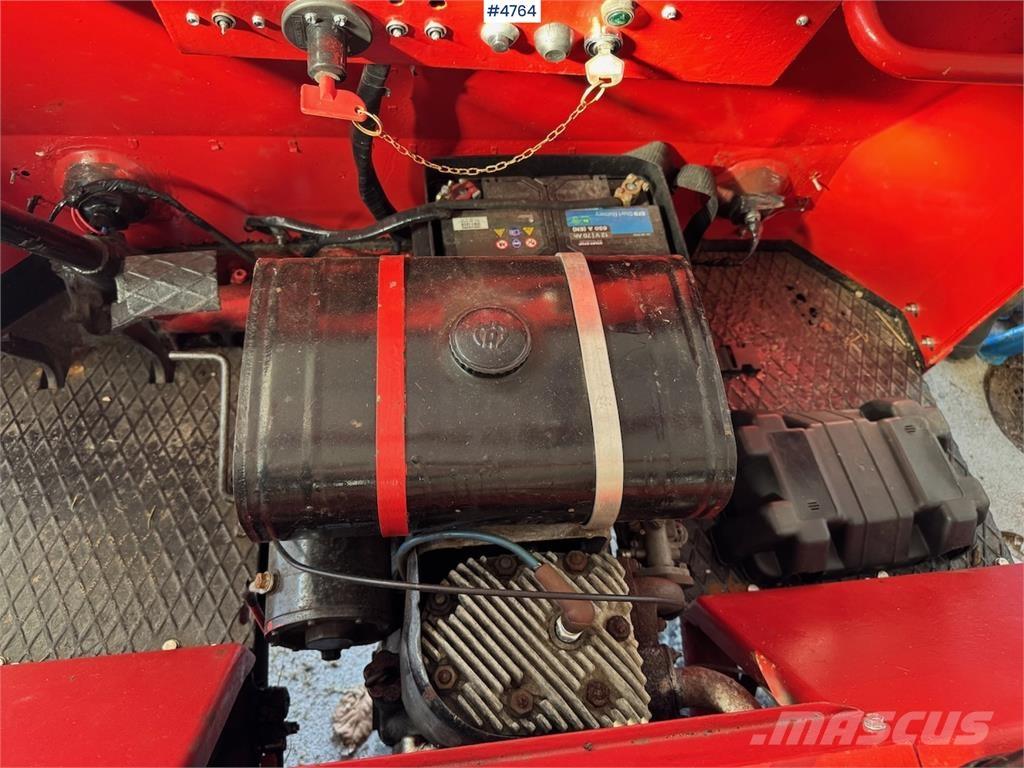 Aebi TP 1000 Трактора