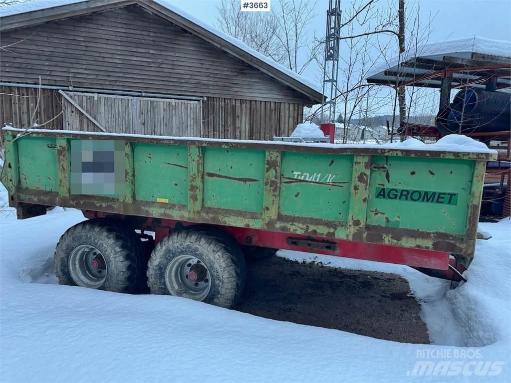 Agromet T-041 Самосвальные прицепы