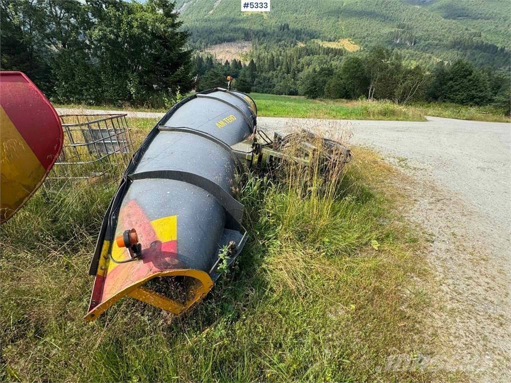 AM Teho 2600 Снежные отвалы и плуги
