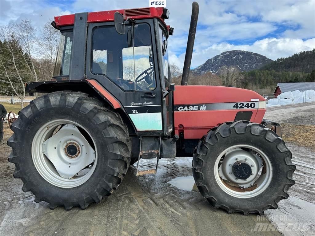 CASE IH 4240 XL Трактора