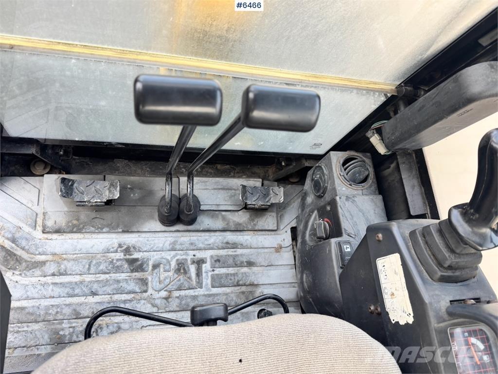 CAT 301.8 Гусеничные экскаваторы