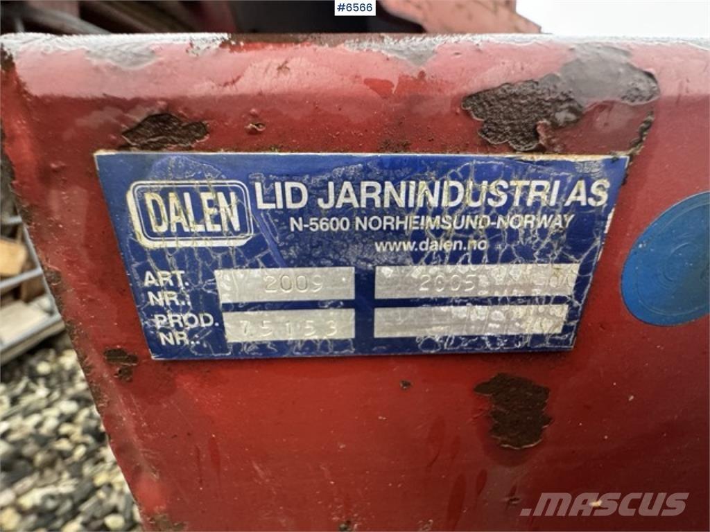 Dalen 2 trinns Снежные отвалы и плуги