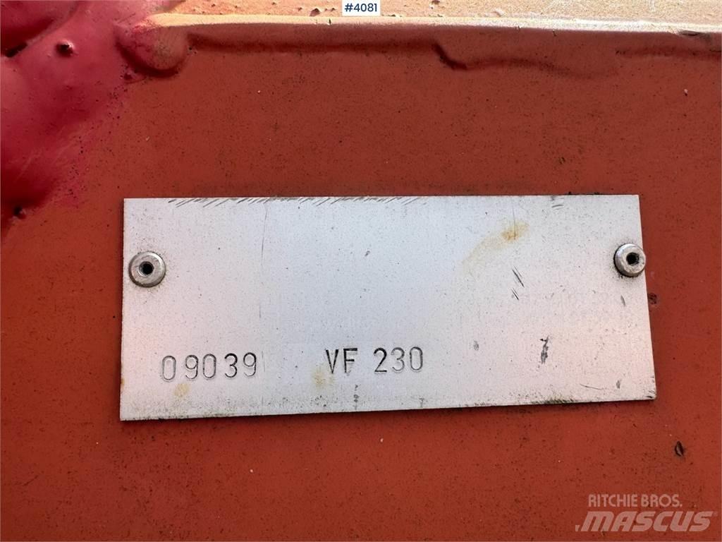 Duun VF 230 Снежные отвалы и плуги