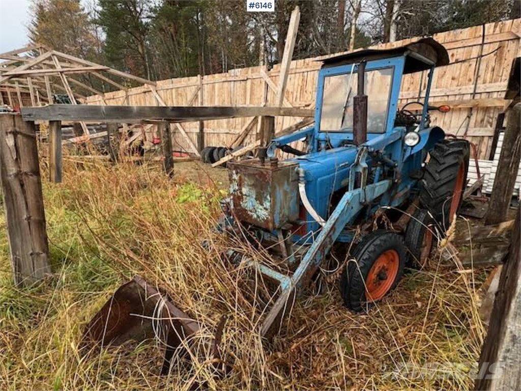 Fordson Dexta Трактора