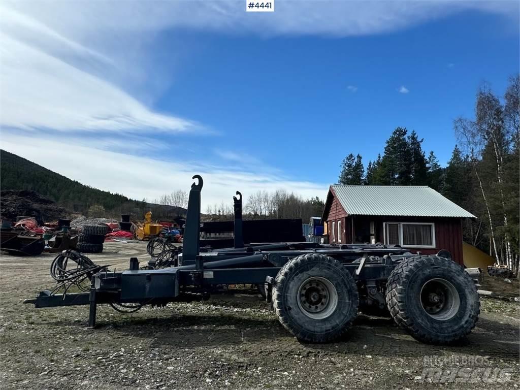 Gigant krokhenger Низкорамные прицепы