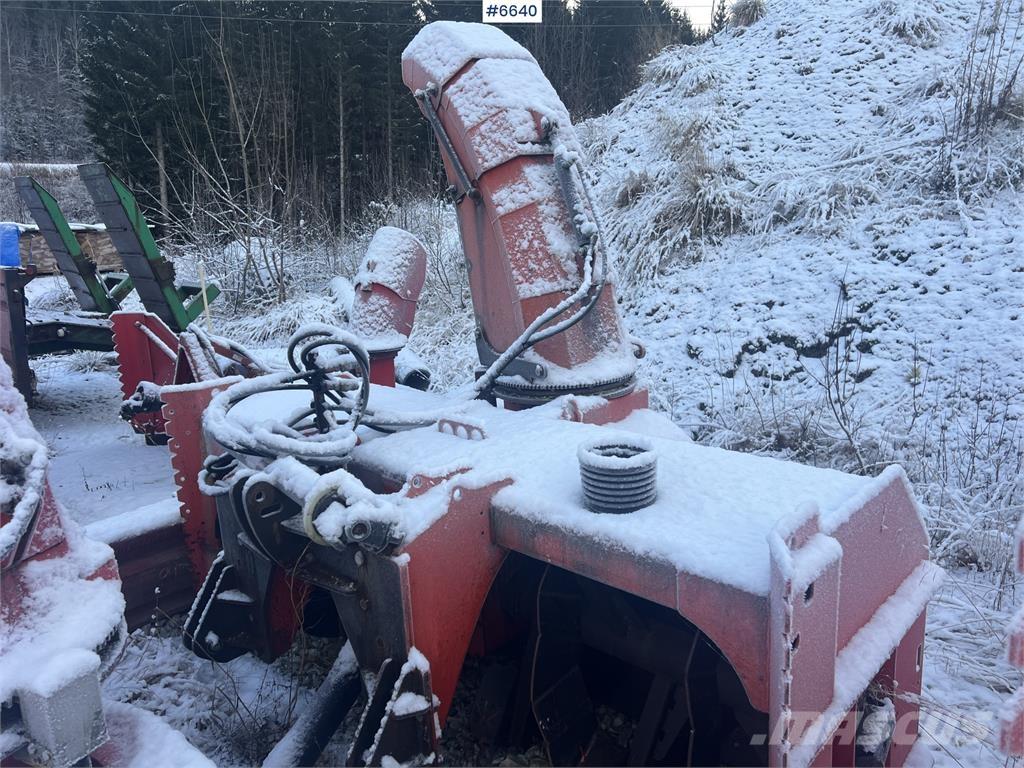 Globus snøfres Снежные отвалы и плуги