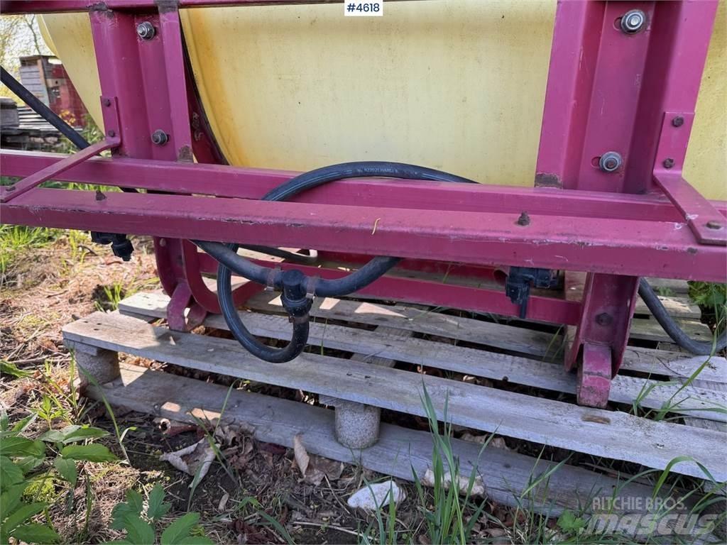 Hardi NK 800 Прицепные опрыскиватели