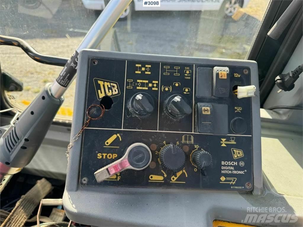JCB Fastrac 3185 Трактора