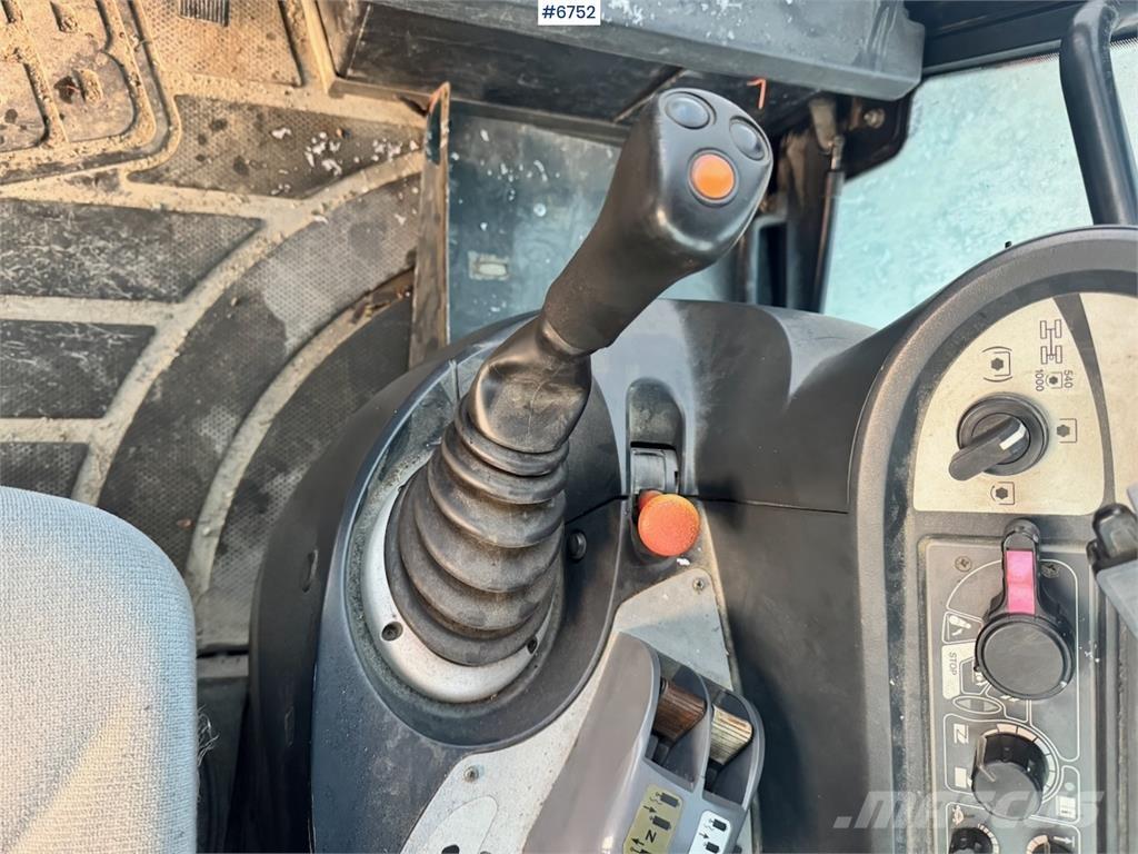 JCB Fastrac 3230 Трактора