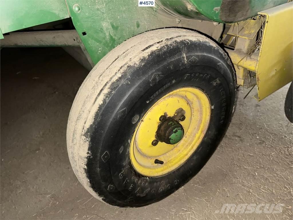 John Deere 332 A Другое корнеплодоуборочное оборудование