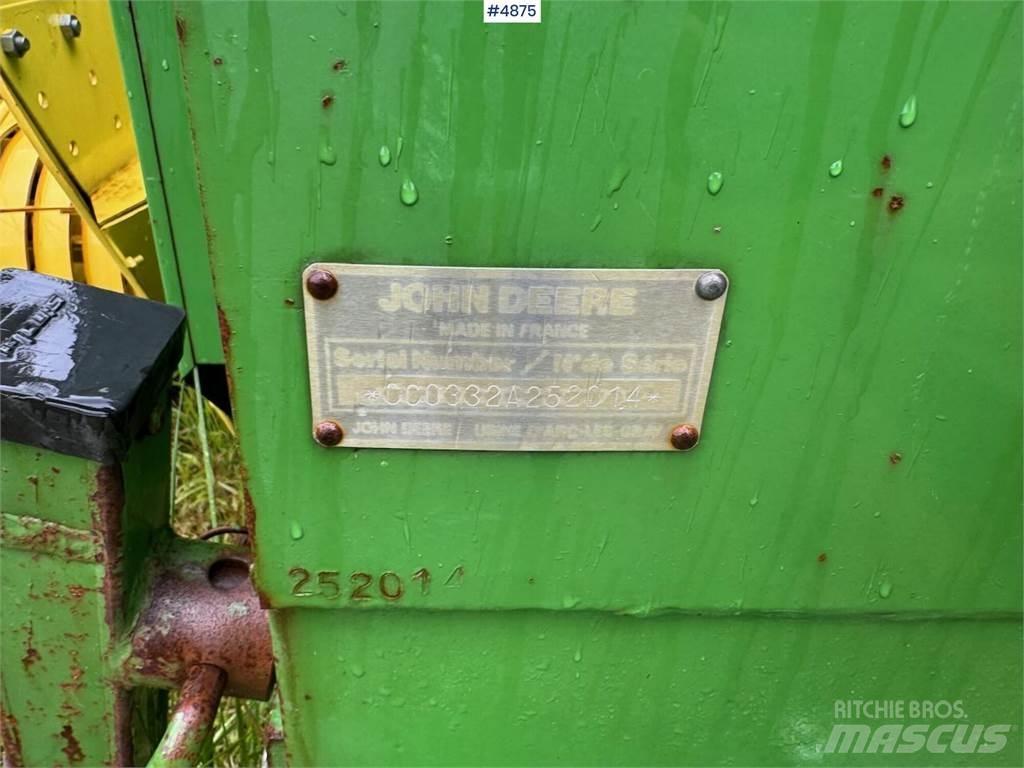 John Deere 332 A Другое корнеплодоуборочное оборудование