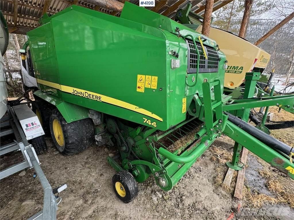 John Deere 744H Другое корнеплодоуборочное оборудование