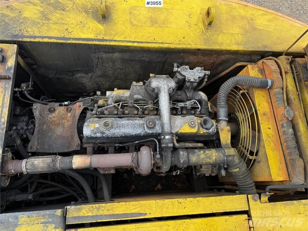 Kobelco SK 200 Гусеничные экскаваторы