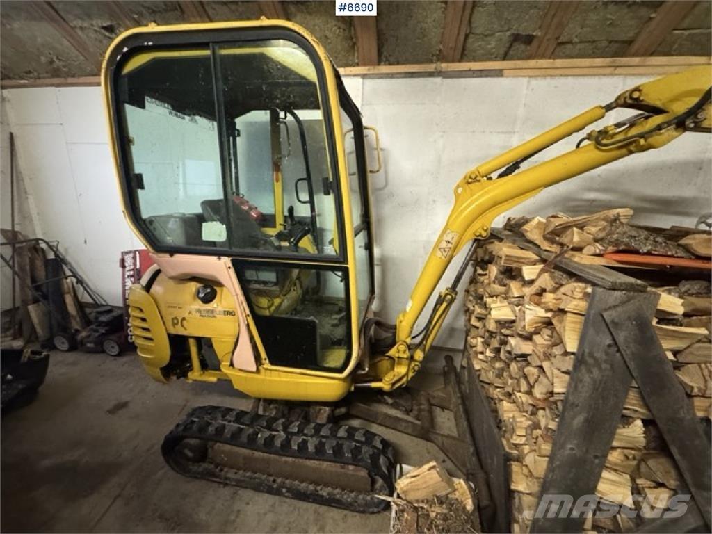 Komatsu PC15R Гусеничные экскаваторы