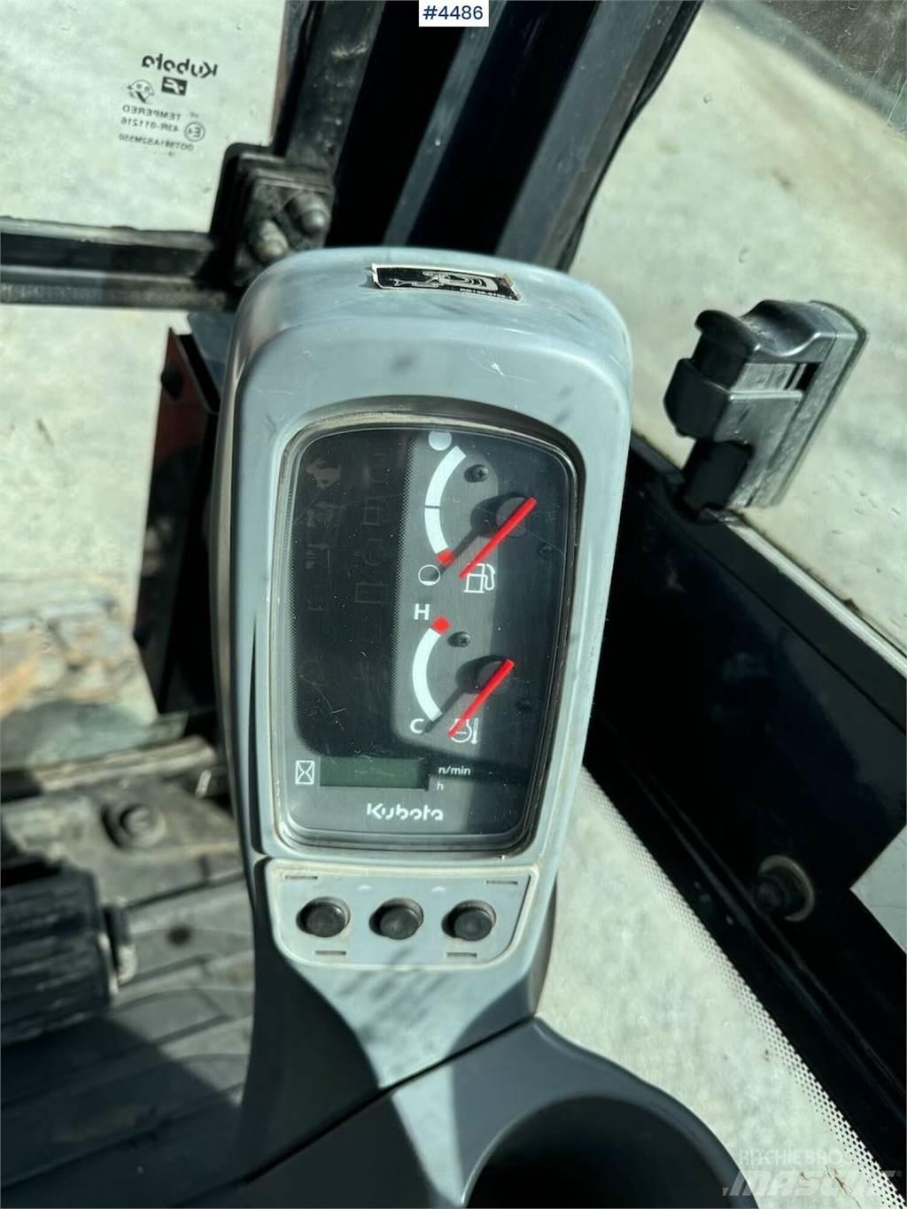 Kubota KX019 Гусеничные экскаваторы