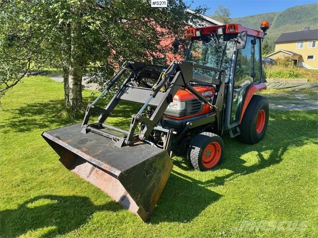 Kubota STA-35 Трактора