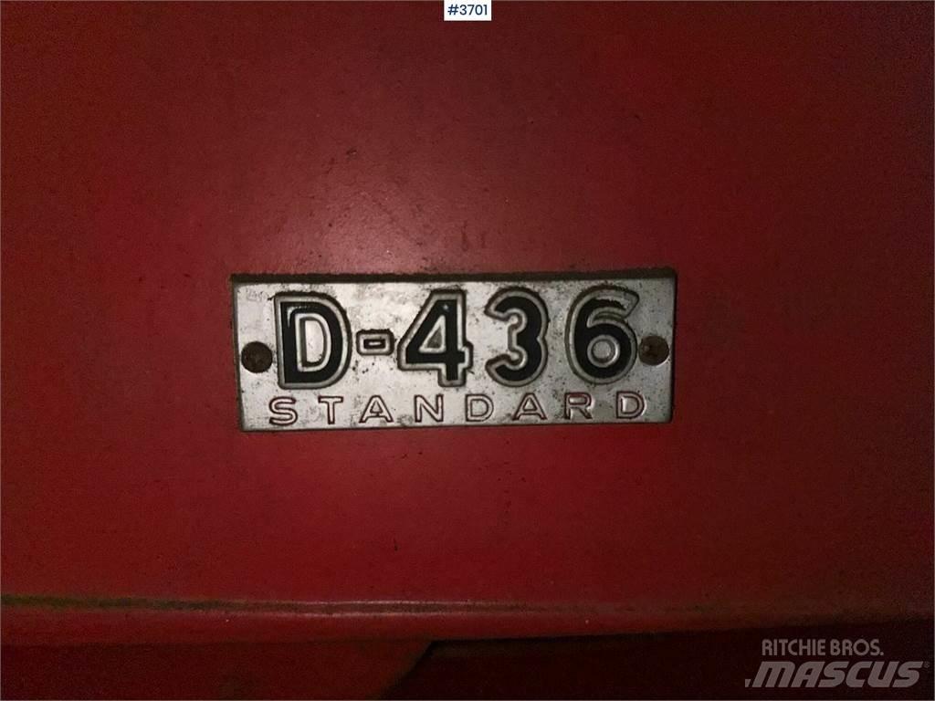 McCormick D-436 Трактора