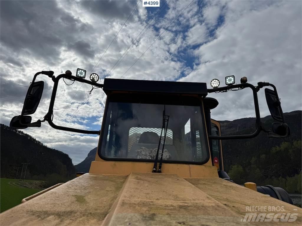 Moxy MT 30 R Фронтальные погрузчики
