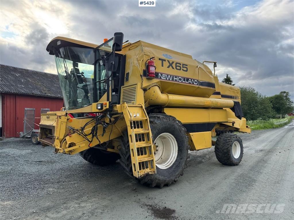New Holland TX65 Зерноуборочные комбайны
