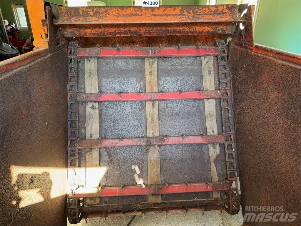 Orkel F2 Кормушки для животных