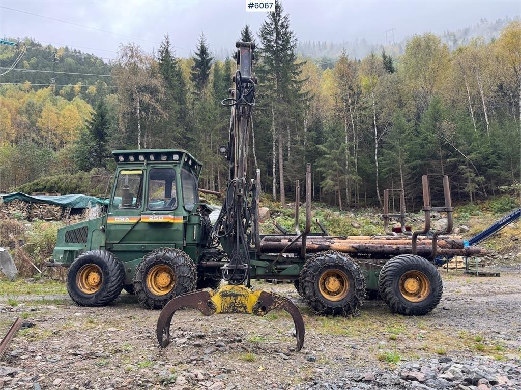  Øsa 250 FMG Манипуляторы для форвардеров
