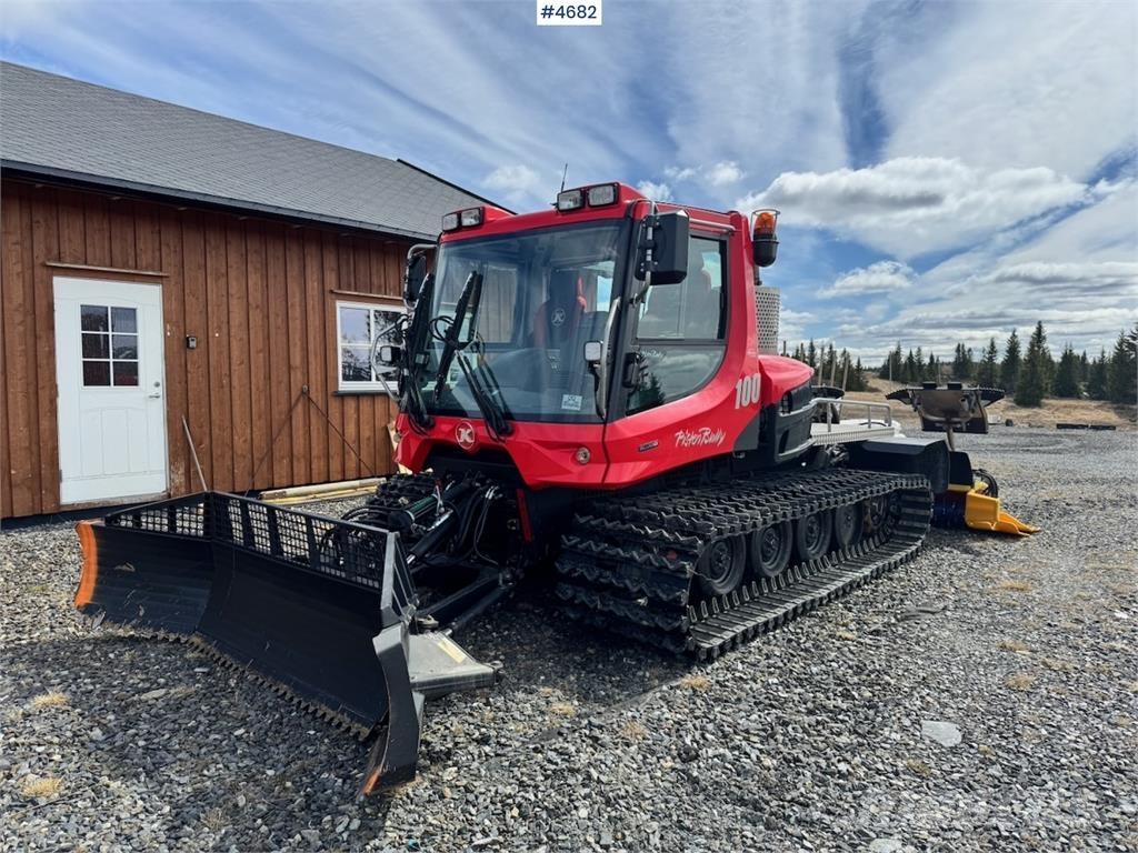  Pisten Bully 100 Снежные отвалы и плуги
