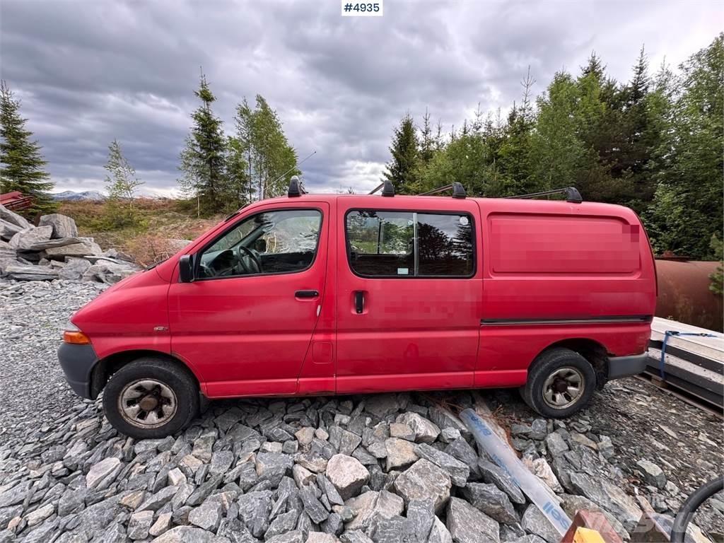 Toyota Hiace 4WD Изотермический фургон