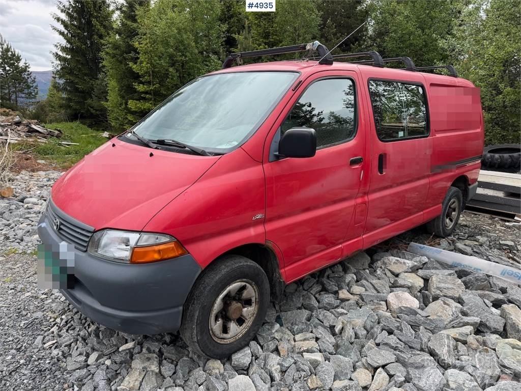 Toyota Hiace 4WD Изотермический фургон