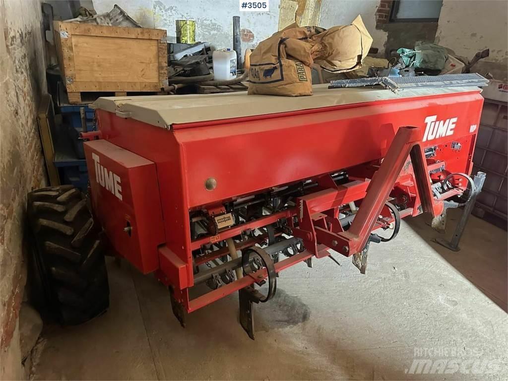 Tume KL 2500 Другое корнеплодоуборочное оборудование