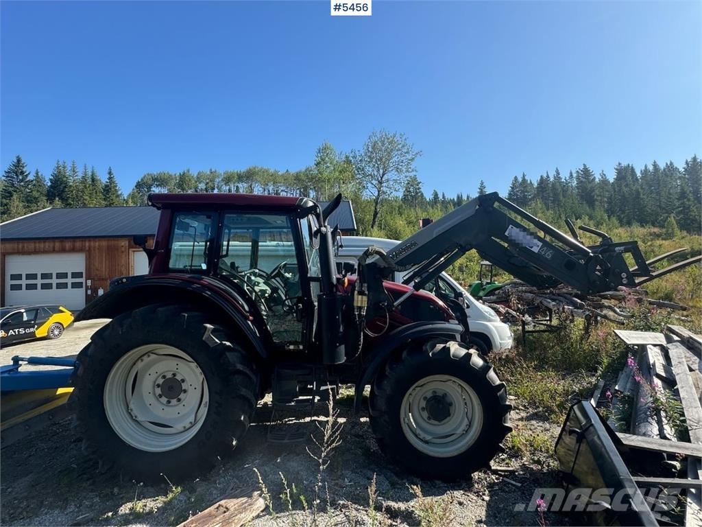 Valtra N123 Трактора