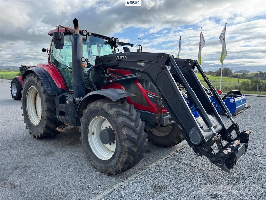 Valtra T194 Трактора