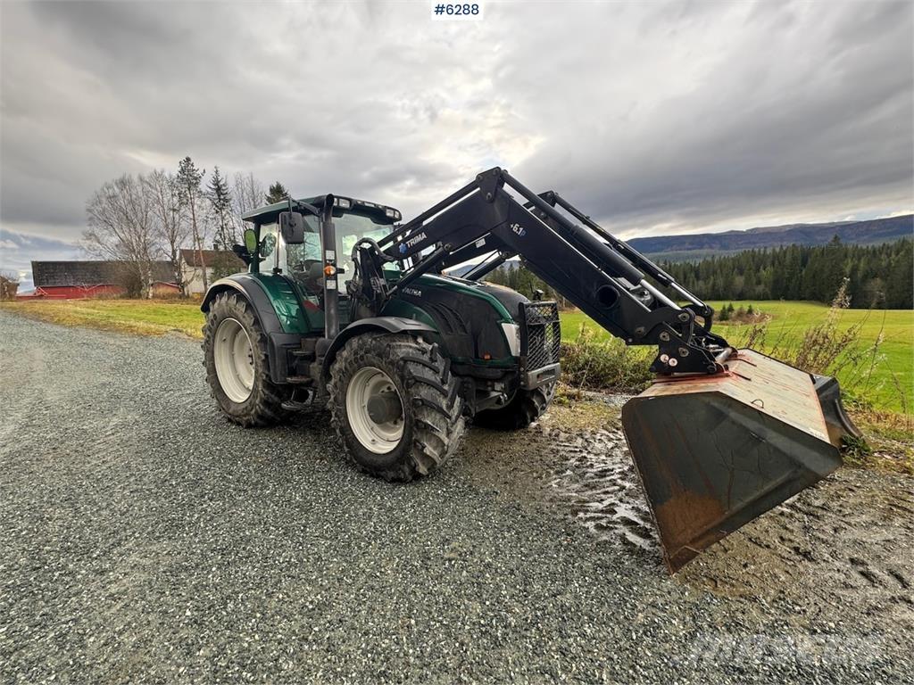 Valtra T203 Трактора