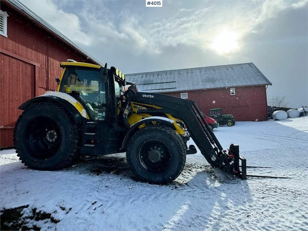 Valtra T255 Трактора