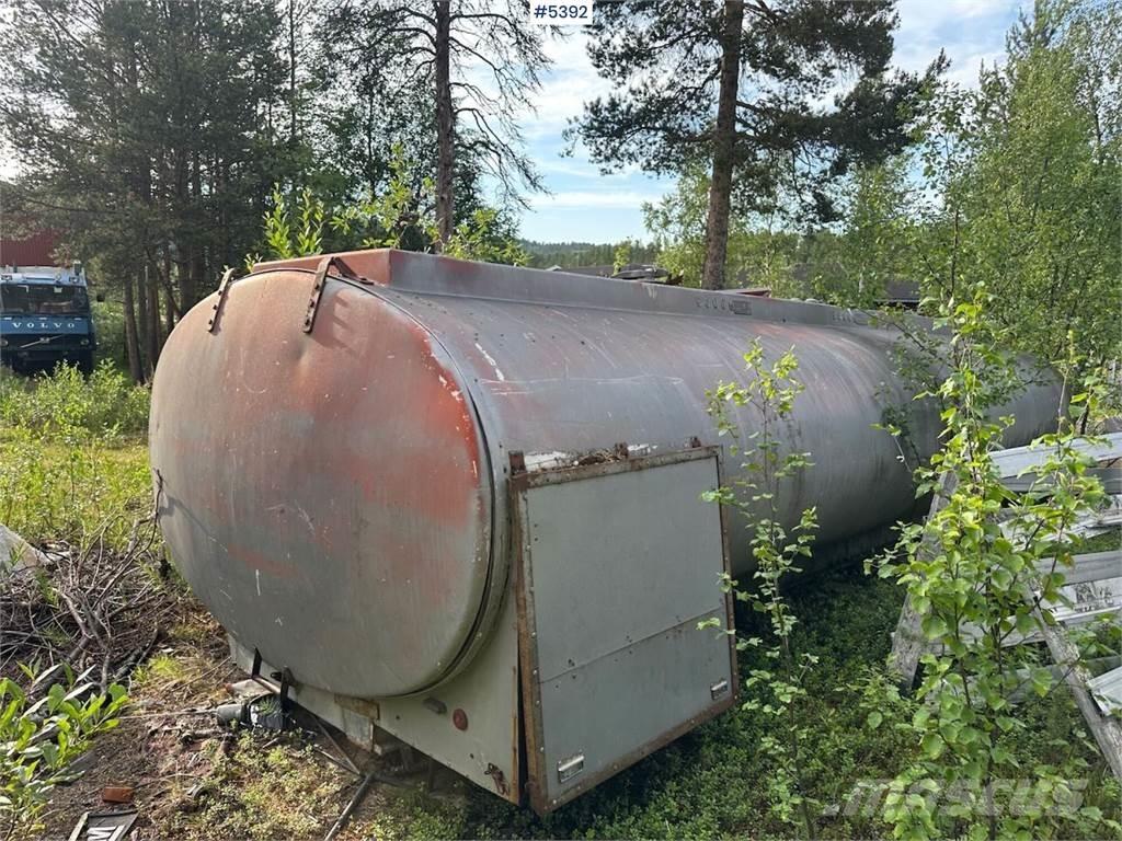  Vanntank 17m3 Прицепные опрыскиватели