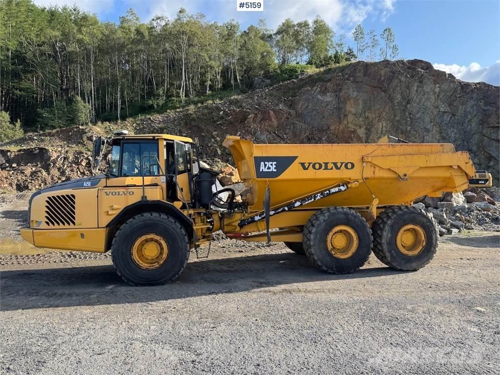 Volvo A25E 6x6 Мини-самосвалы