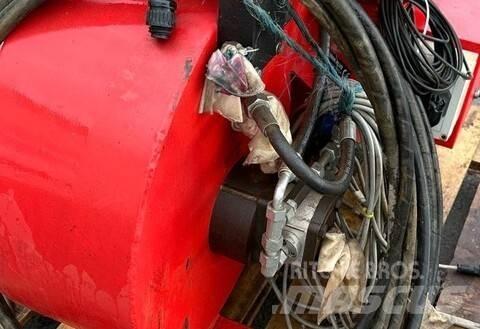  300 Hydraulisch Прочая техника для удобрений
