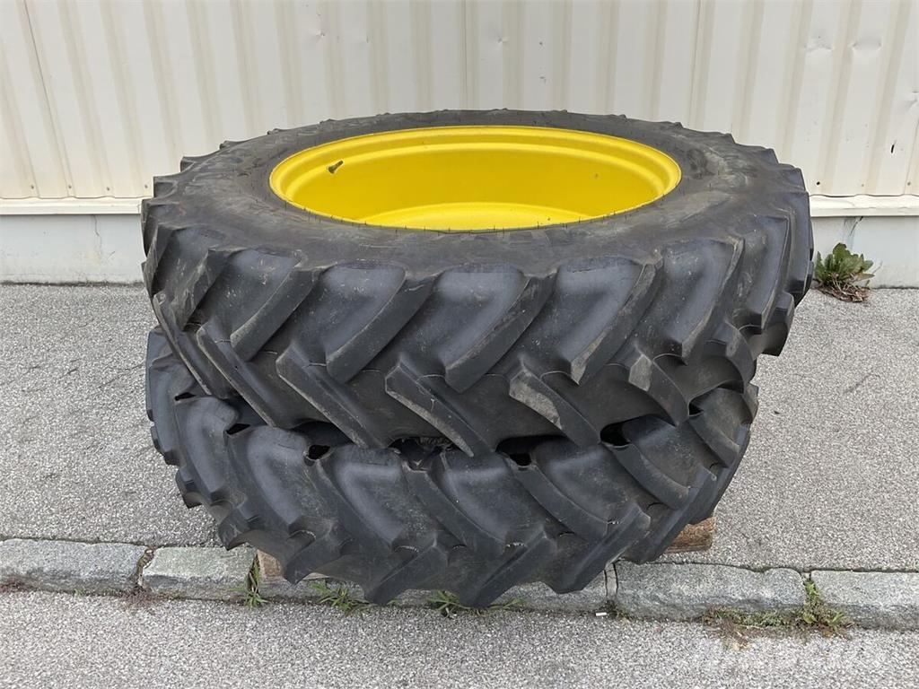  380/95 R 38 Шины и колёса