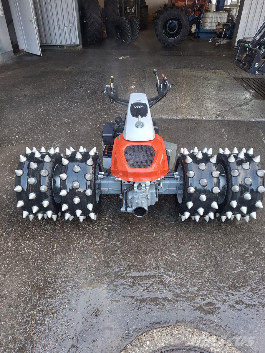 Aebi MÄHER Aktion Самоходные газонокосилки