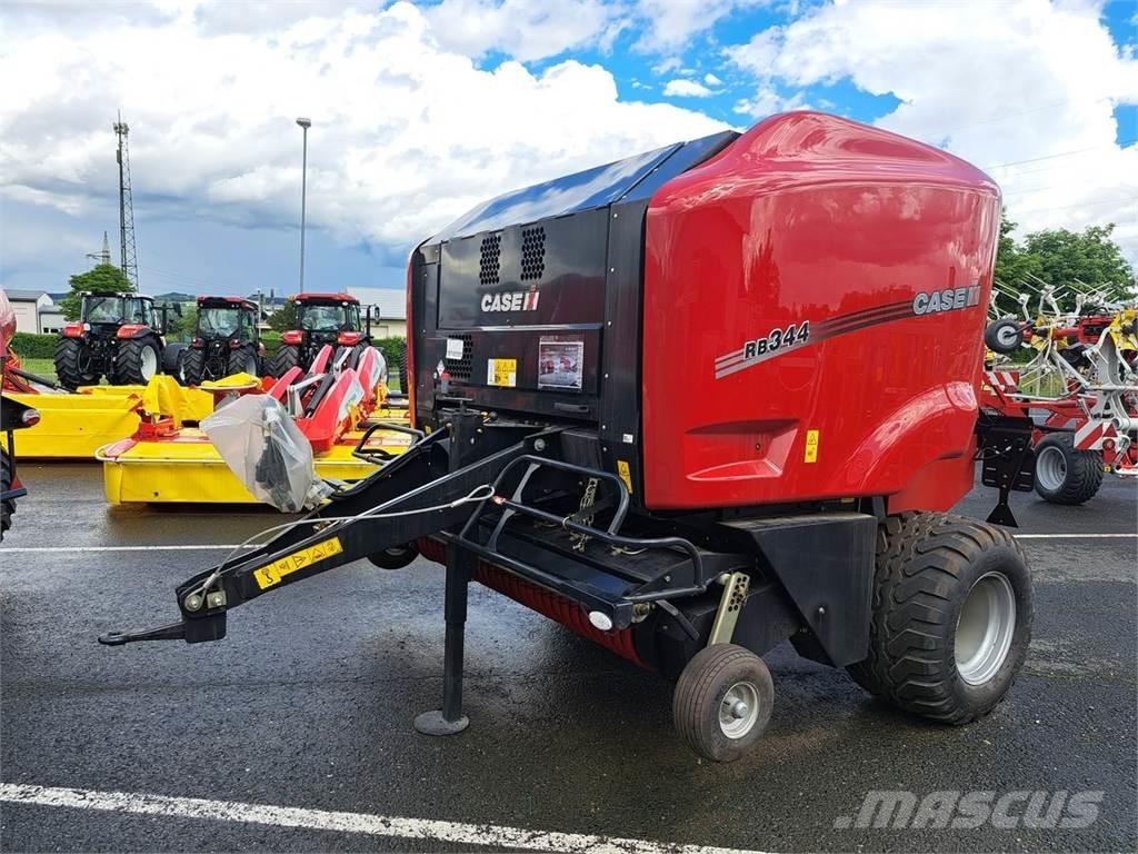 Case IH RB 344 Рулонные пресс-подборщики