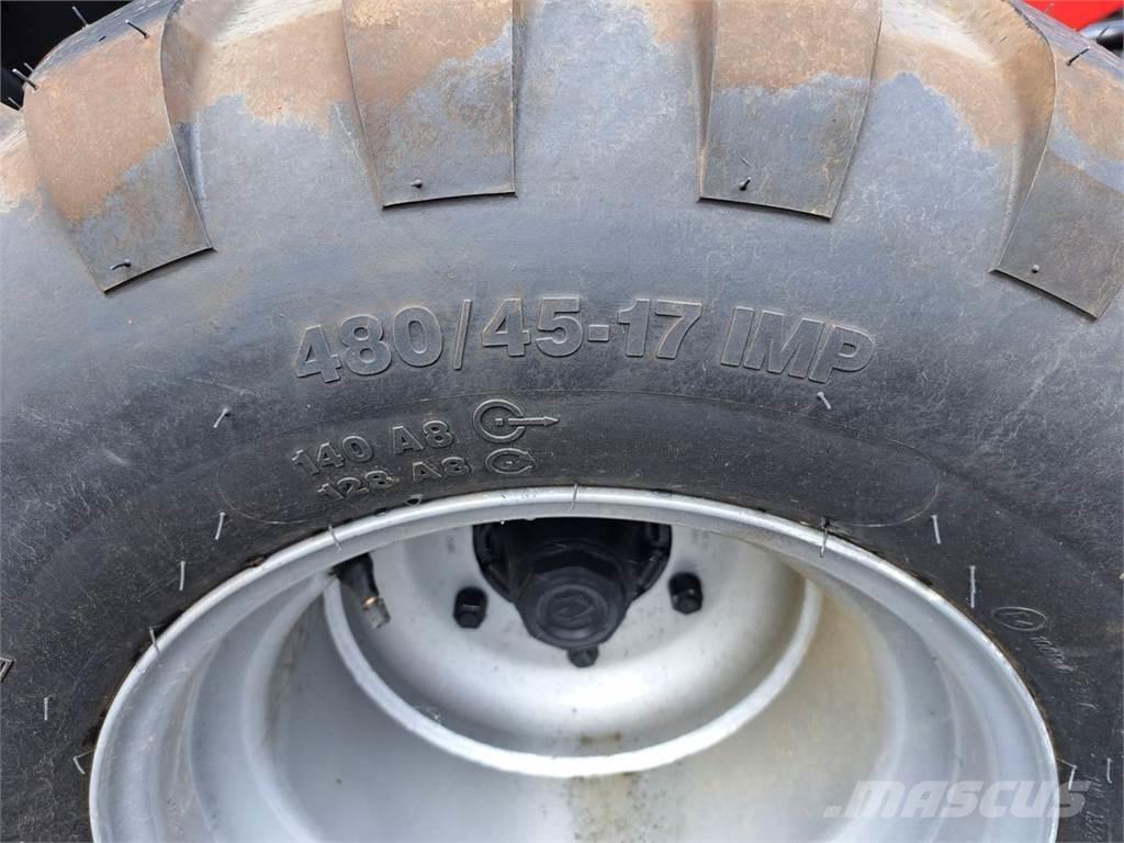 Case IH RB 344 Рулонные пресс-подборщики
