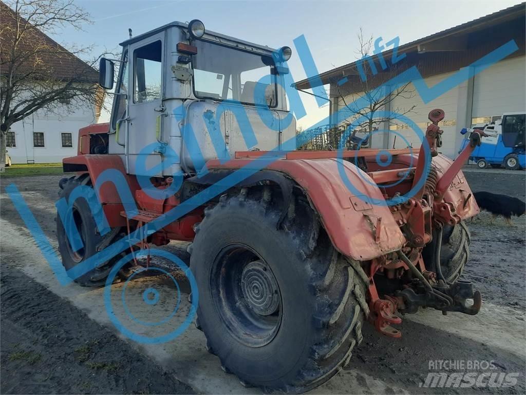 Charkow T 150 Трактора