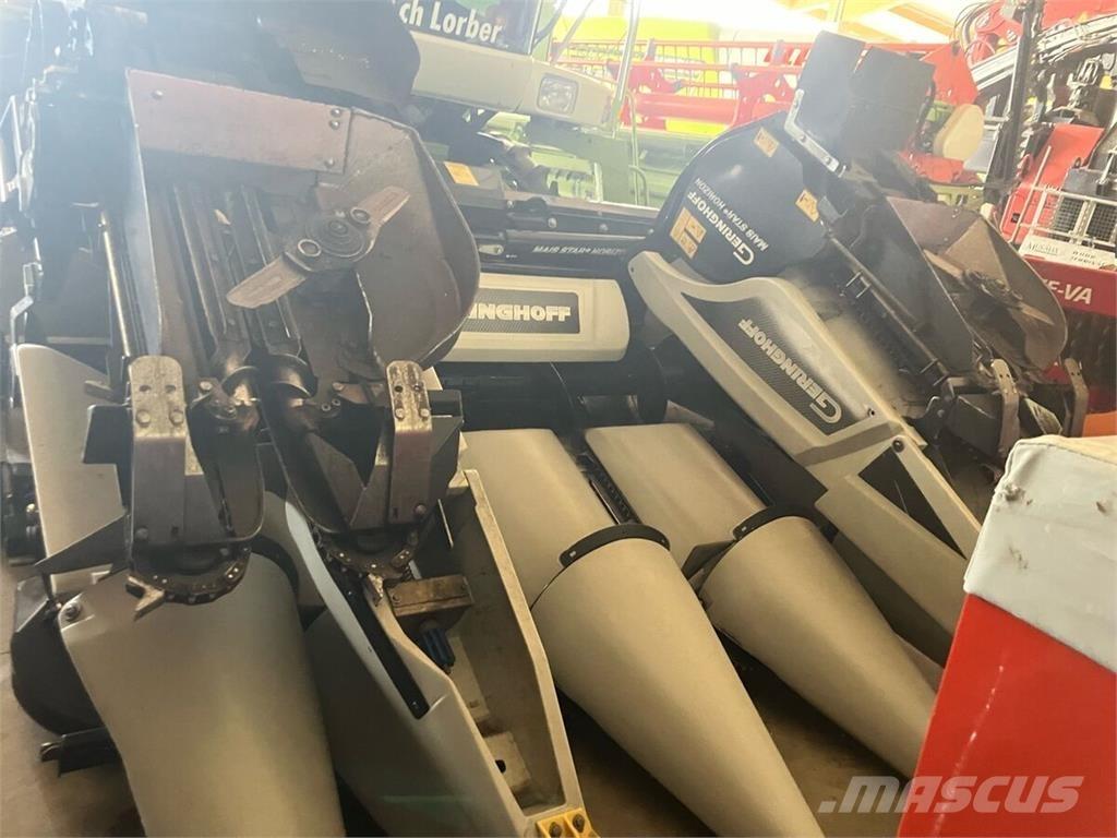 CLAAS Mega 370 Зерноуборочные комбайны