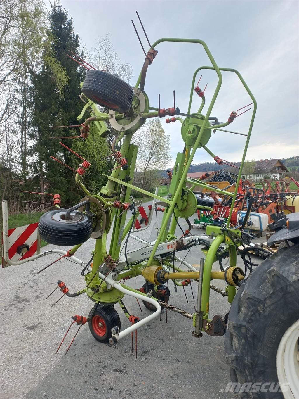 CLAAS Volto 600 Грабли-ворошилки
