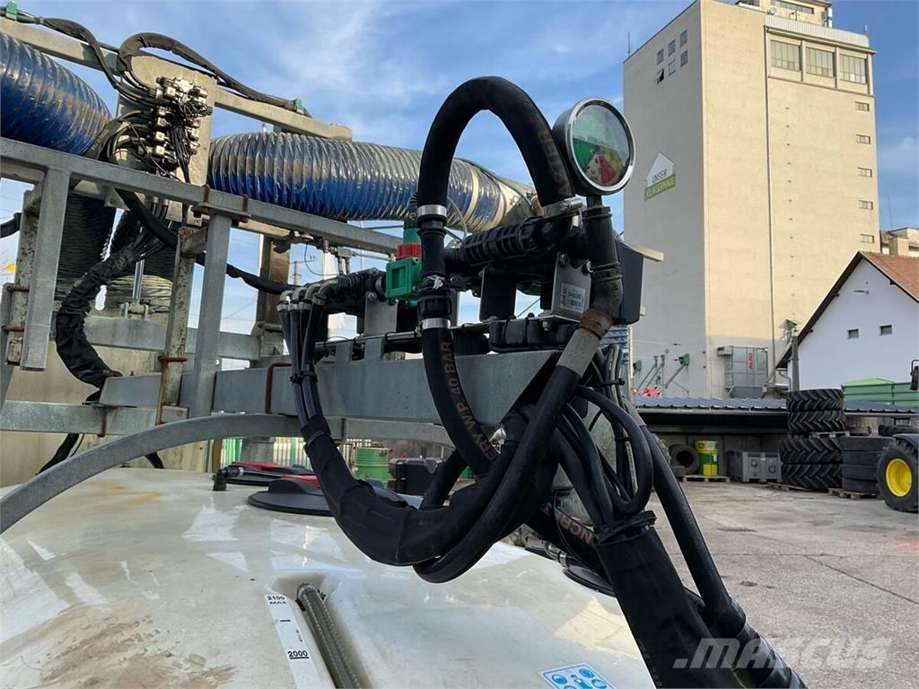  DIA TWIN 2000 Прицепные опрыскиватели