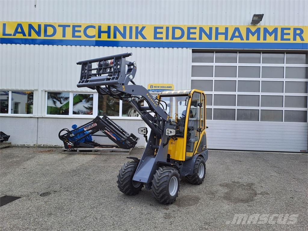 Eurotrac W 11 Трактора с фронтальным погрузчиком