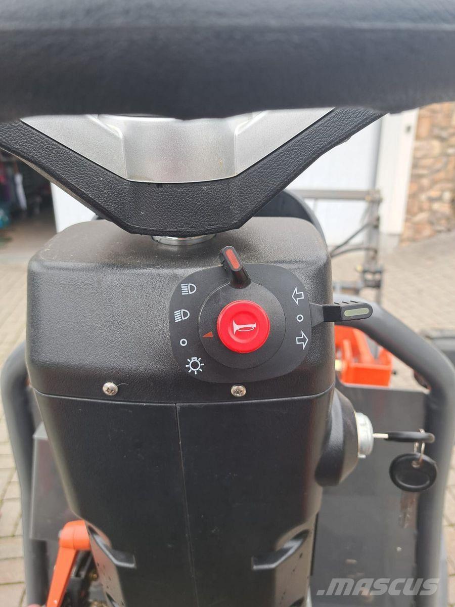 Everun EREL 05 Трактора с фронтальным погрузчиком