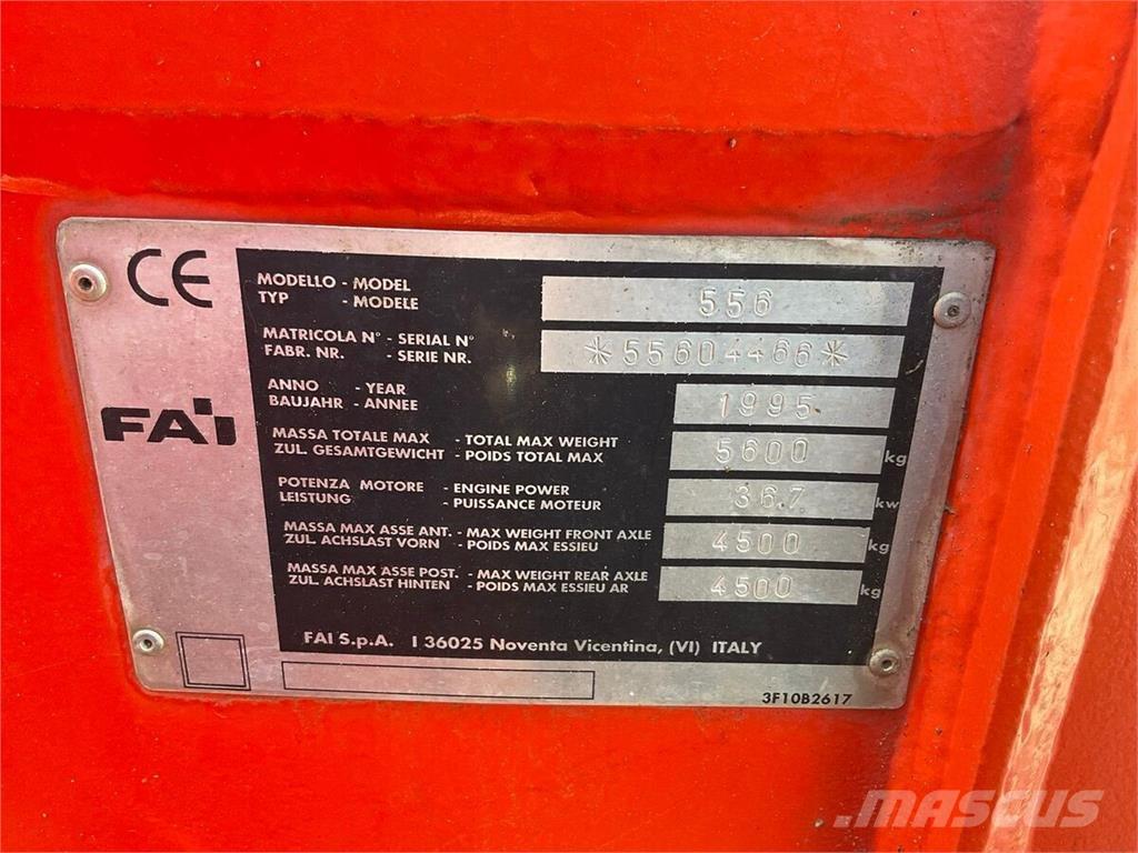 Fai 556 Трактора с фронтальным погрузчиком
